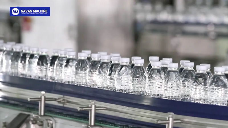 NAVAN Brand A Z 32000BPH Combi Block PET Bottle Still Water Production Line