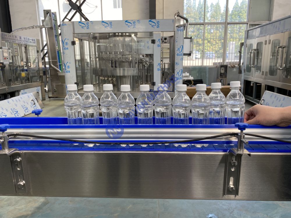 Navan carbonated drink filling machine