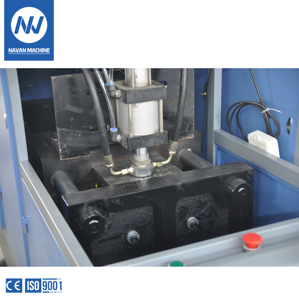  80 - 220BPH Semi Automatic 3-5 Gallon PET Bottle Blowing Molding Machine ( 10-25L Bottle )