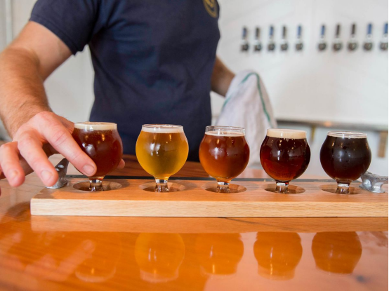 The difference between white beer and yellow beer