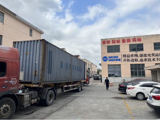 6000BPH PET Bottled Water Filling Line Sent To Kenya