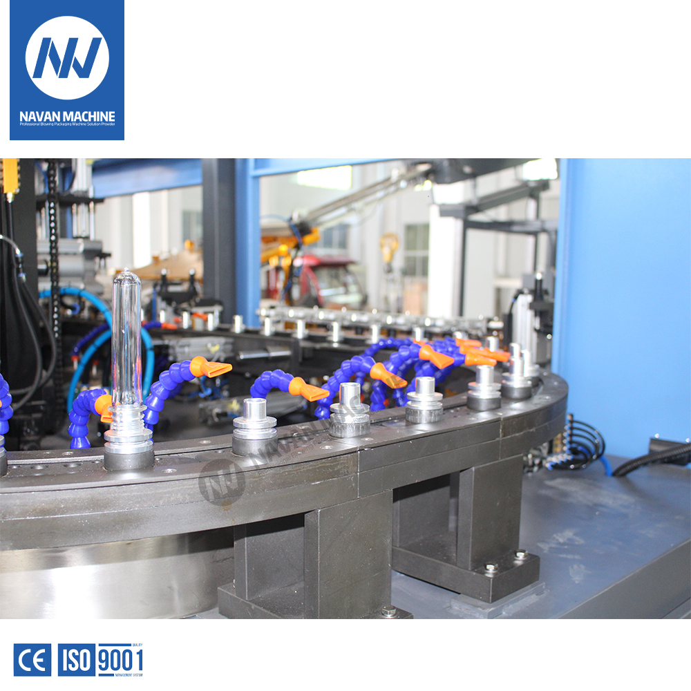 Automatic Servo 6 Cavities Plastic Bottle Making Machine Blowing Machine