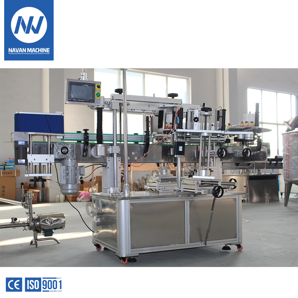 Full Automatic Sticker Labeling Machine For Plastic Glass Beverage Bottles