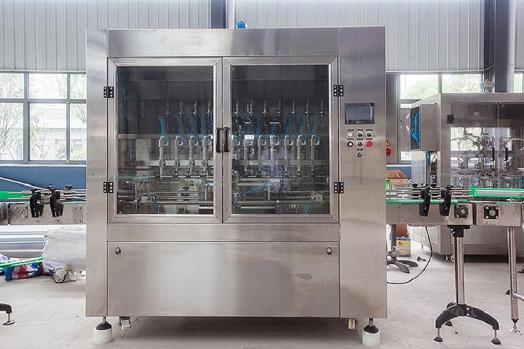 NAVAN Linear Type Oil Filling Machine