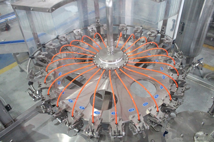 NAVAN Stable Quality Fully Automatic PET Bottle Juice Filling Machine