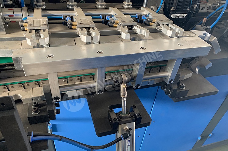 4000-4500BPH 0.1-2L Bottle Full Automatic Stretch Blowing Molding Machine